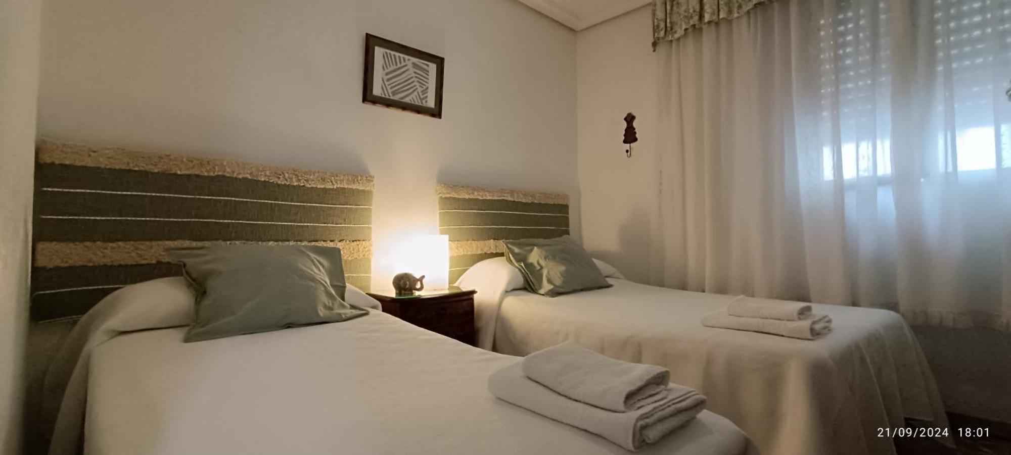Amplio Apartamento Plaza Nueva セビリア エクステリア 写真